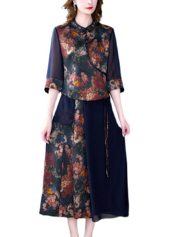 Polished Top with an Effortless Classic Look