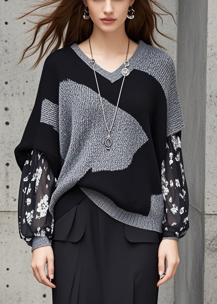 Beautifully Finished Sweater in a Timeless Design