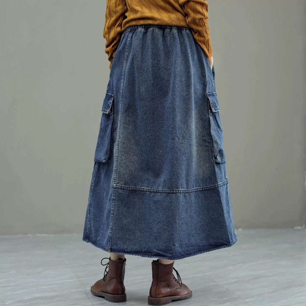 Well Tailored Garment with a Graceful Silhouette