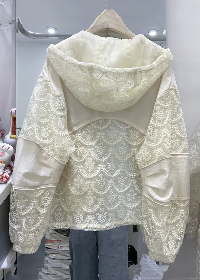 Effortlessly Elegant Coat with a Timeless Design