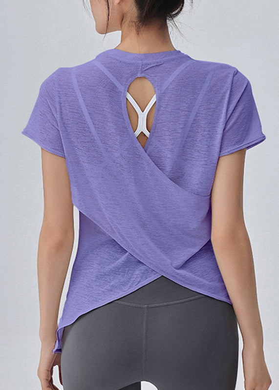 Well Tailored Top with a Graceful Silhouette