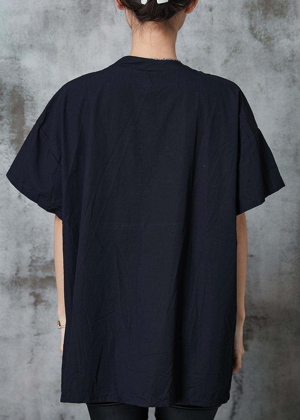 Well Tailored Shirt with a Graceful Silhouette
