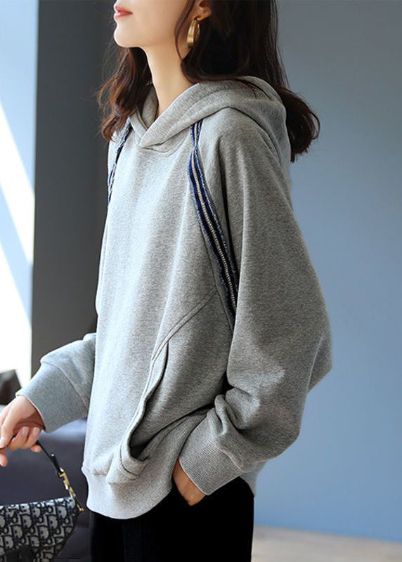 Well Tailored Pullover with a Graceful Silhouette