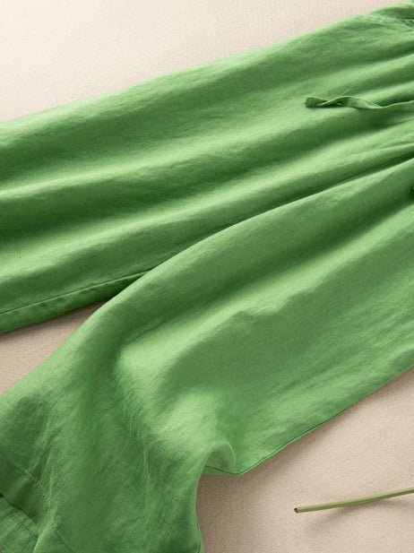 Elegantly Styled Pants for Everyday Wear