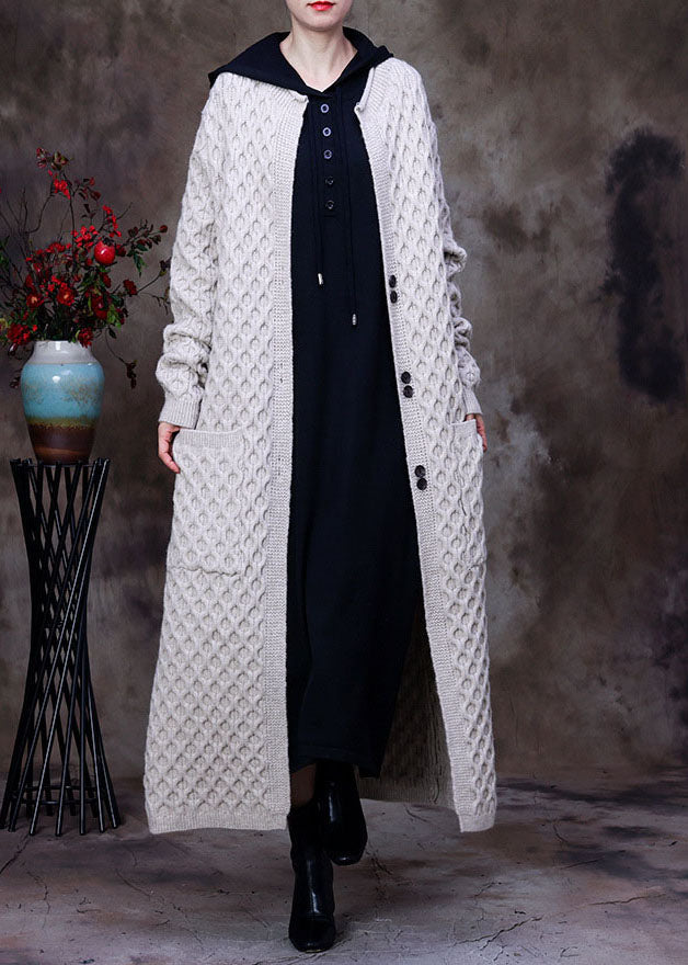 Beautifully Finished Sweater in a Timeless Design