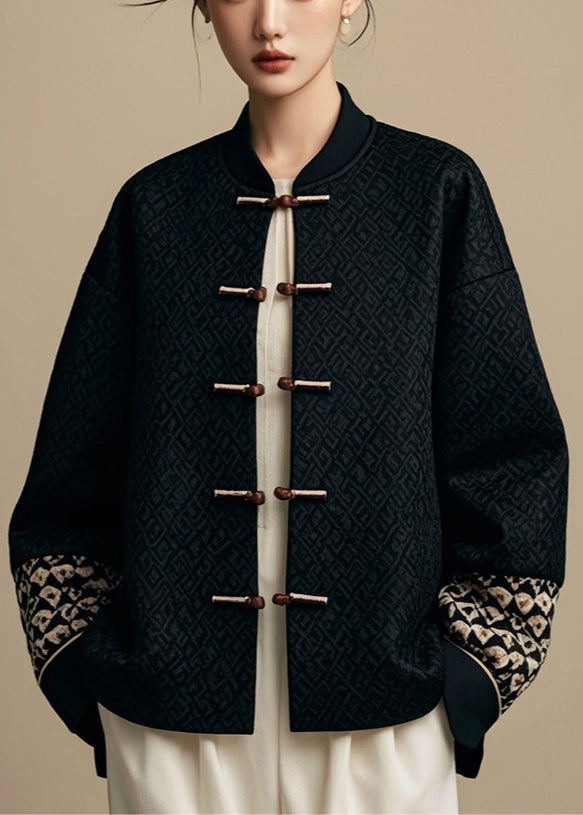 Beautifully Finished Coat in a Timeless Design