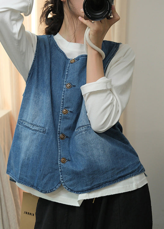 Beautifully Finished Garment in a Timeless Design