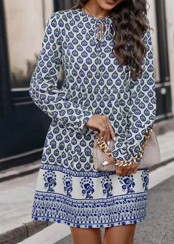Beautifully Finished Dress in a Timeless Design
