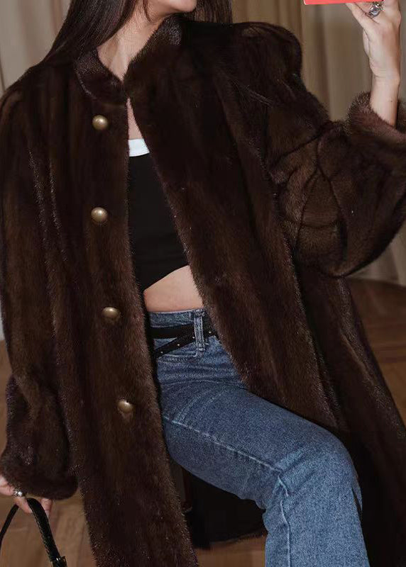 Polished Coat with an Effortless Classic Look