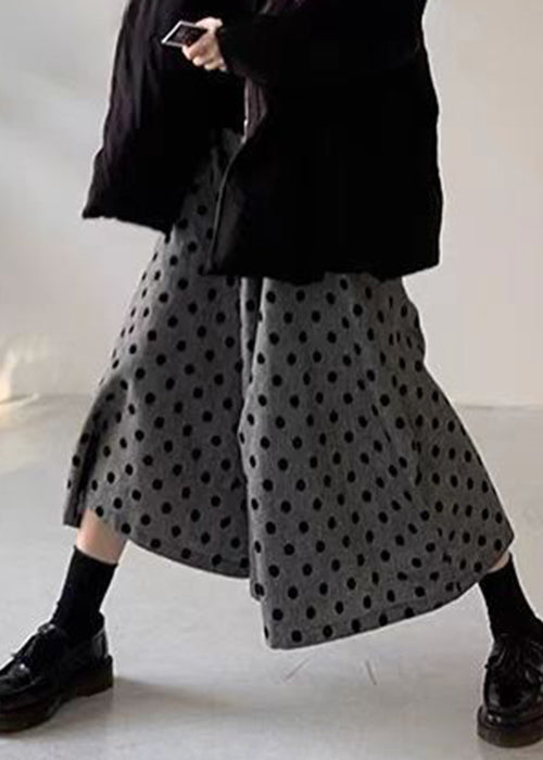 Beautifully Finished Pants in a Timeless Design
