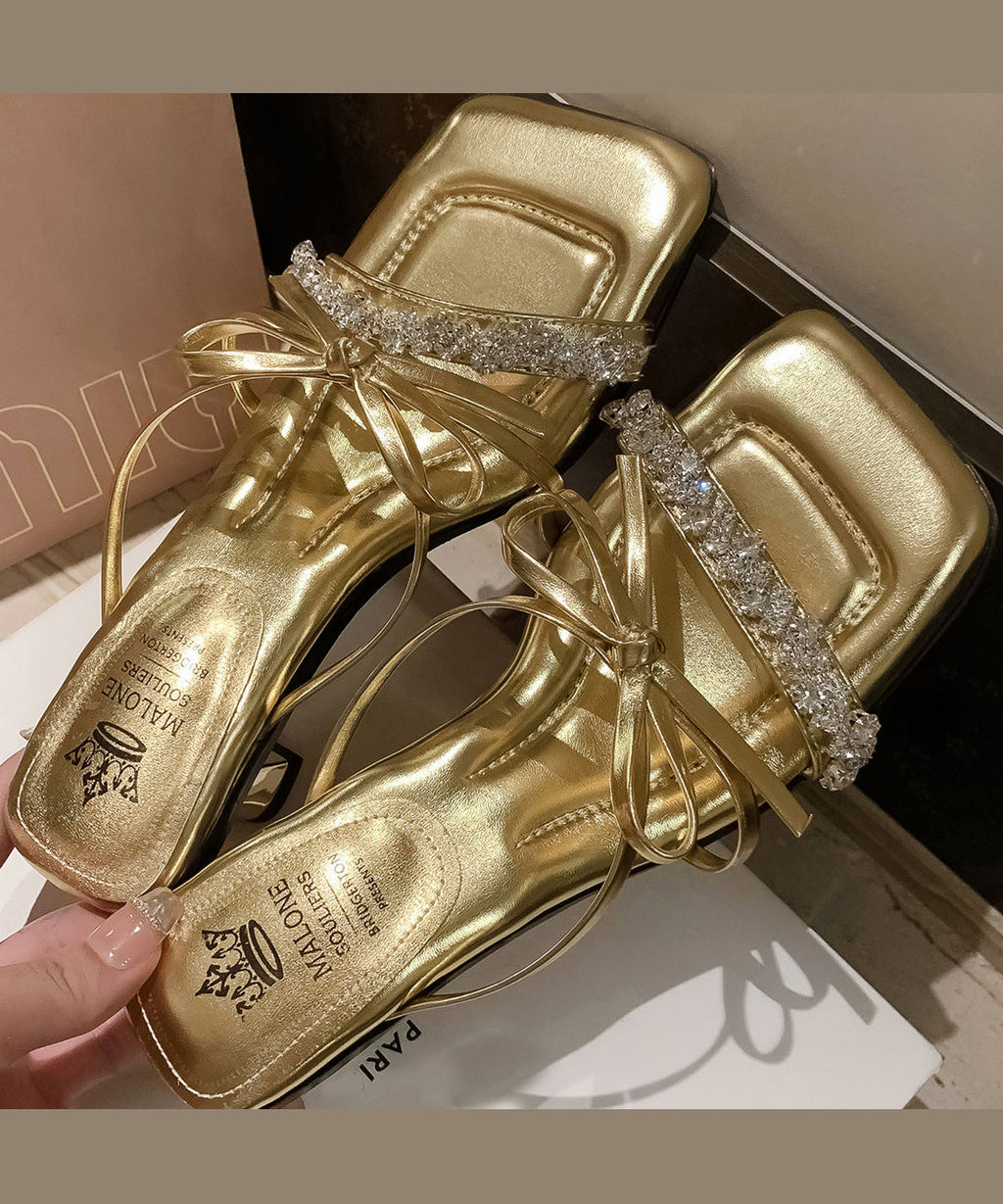 Graceful Orthopedic Sandals for Modern Look
