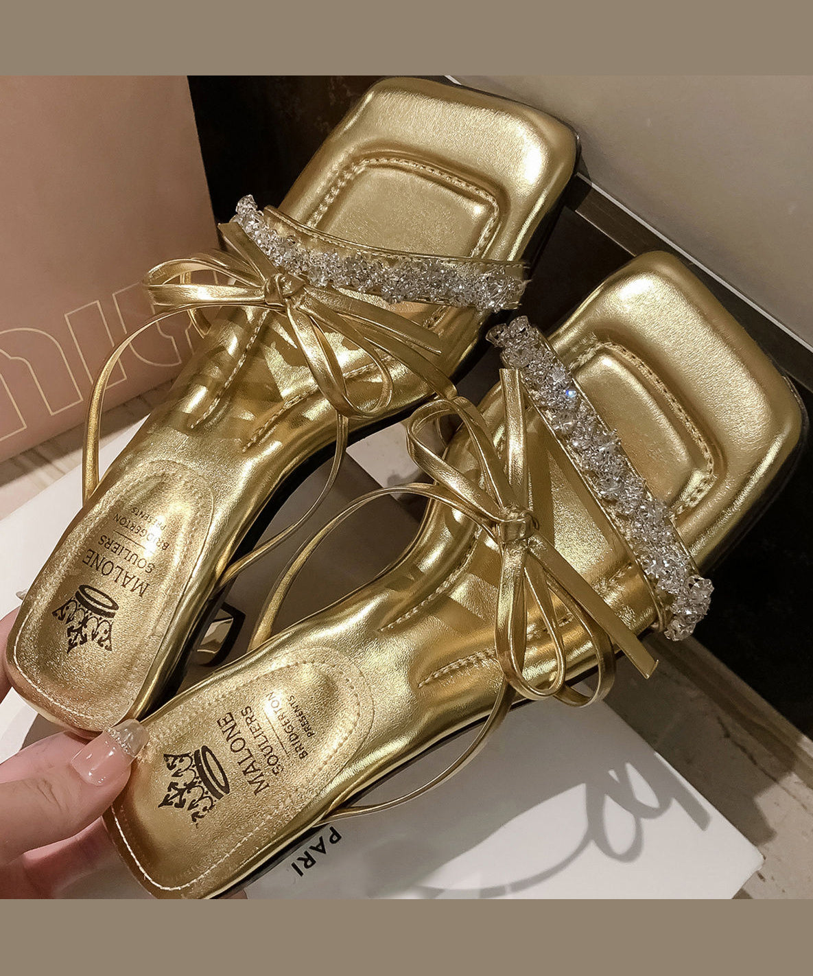 Graceful Orthopedic Sandals for Modern Look