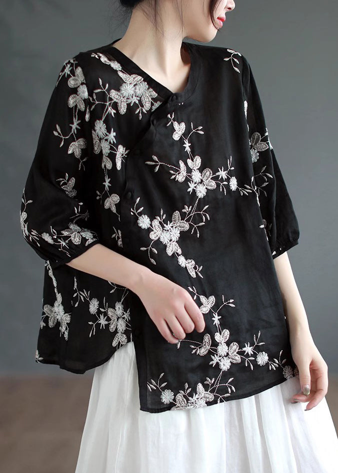 Well Tailored Shirt with a Graceful Silhouette