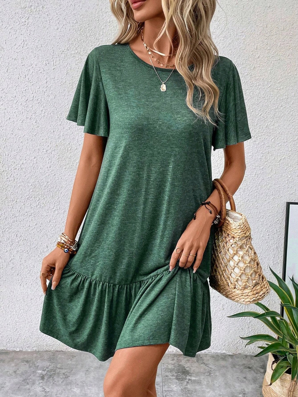 Polished Dress with an Effortless Classic Look