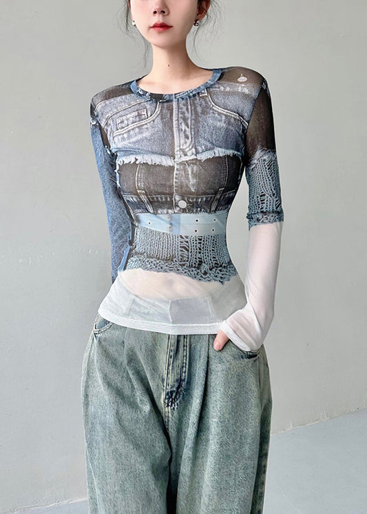 Classic Vintage Shirt with a Flattering Fit
