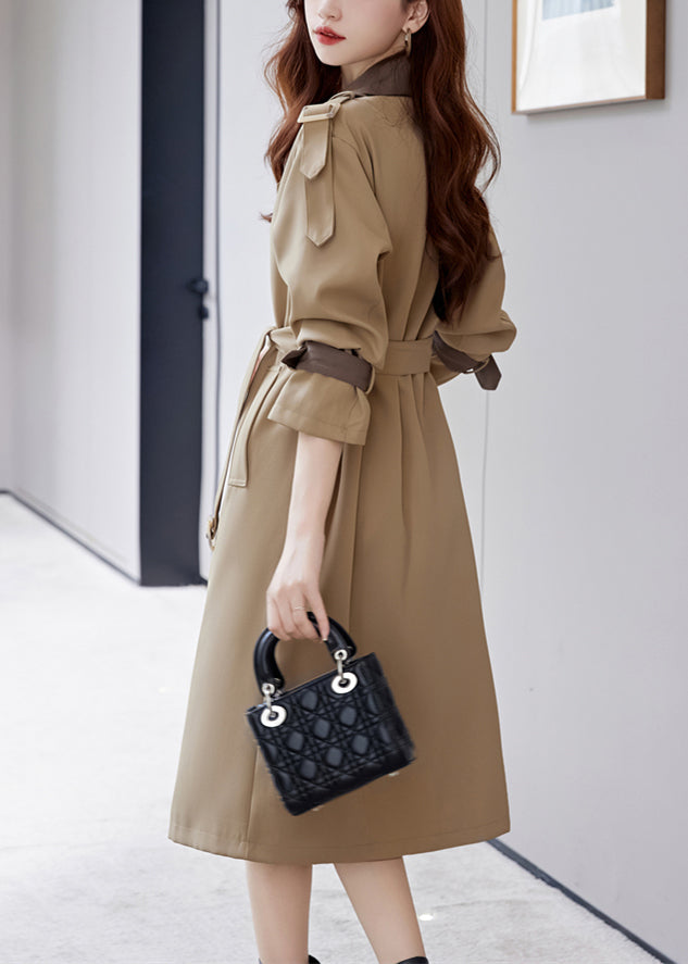 Classic Vintage Coat with a Flattering Fit