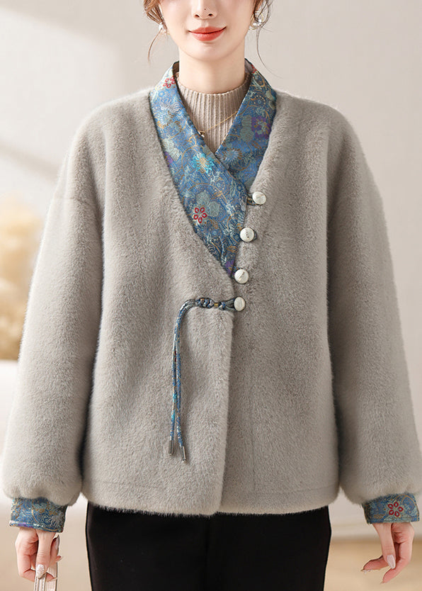 A Vintage Style Coat with Delicate Timeless Details