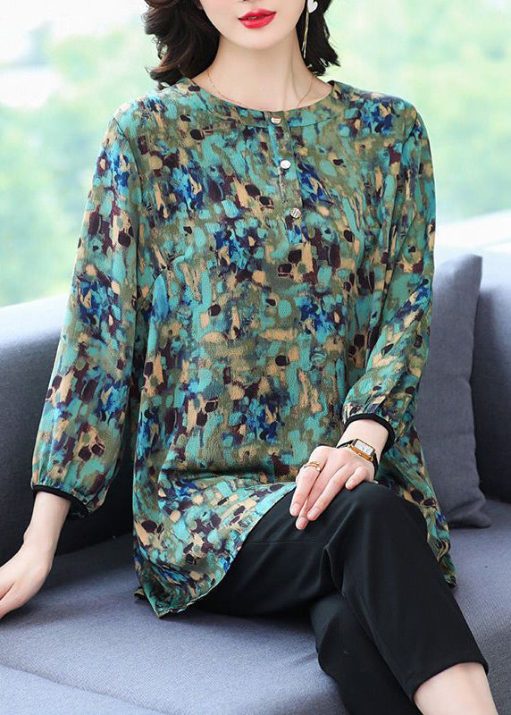 Sophisticated Top with a Clean Classic Look