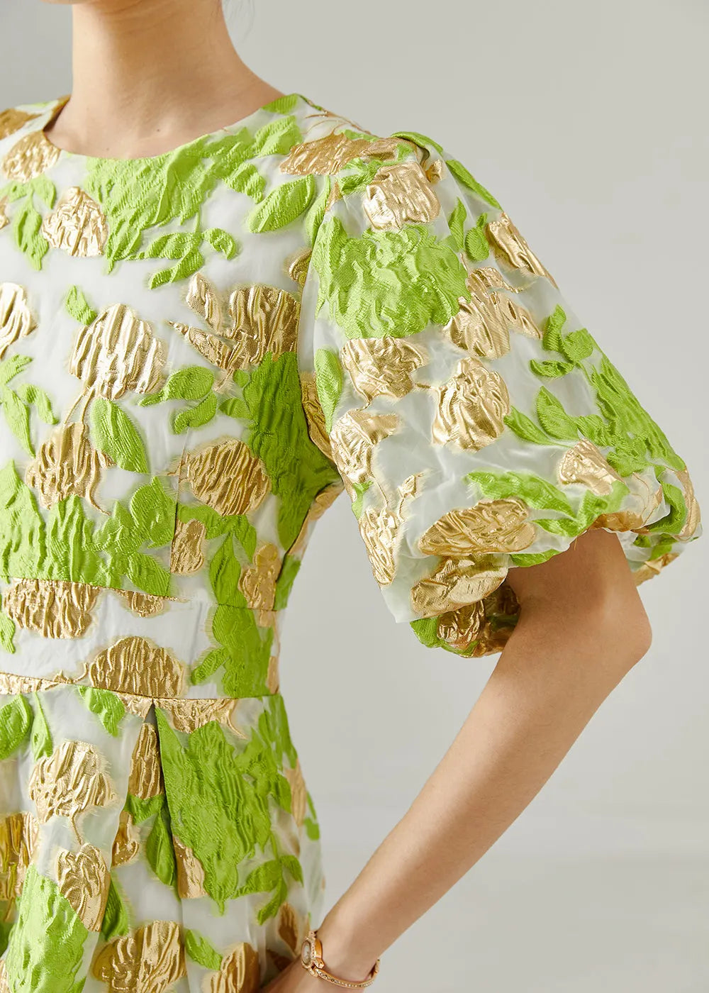 Beautifully Crafted Dress in a Classic Style