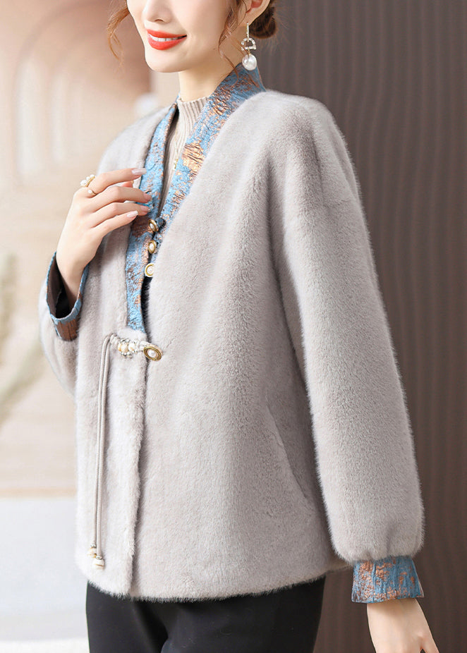 Beautifully Crafted Coat in a Classic Style