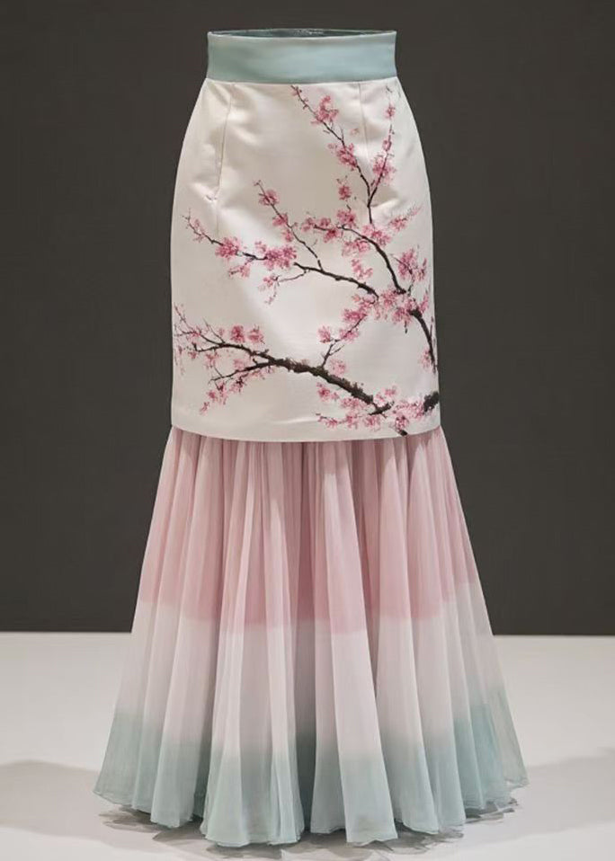Well Tailored Garment with a Graceful Silhouette