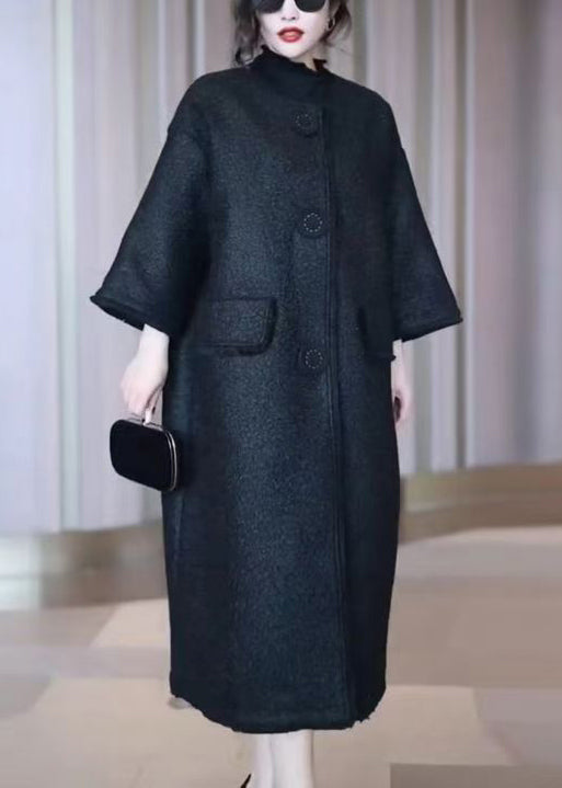 Sophisticated Coat with a Clean Classic Look