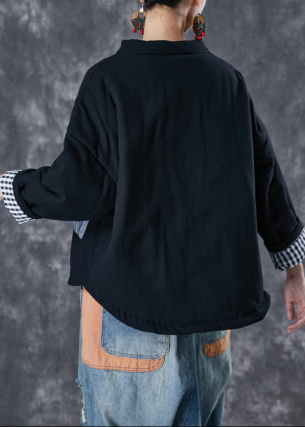 Well Tailored Jacket with a Graceful Silhouette