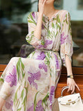 Classic Vintage Dress with a Flattering Fit