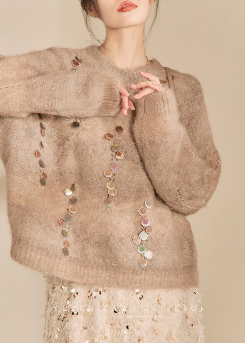 Beautifully Crafted Sweater in a Classic Style