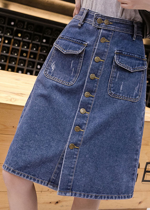 Sophisticated Garment with a Clean Classic Look