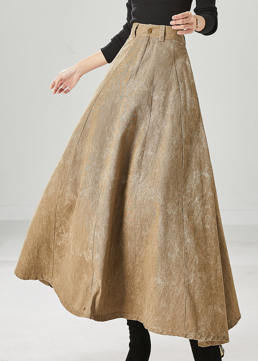 Classic Vintage Garment with a Flattering Fit