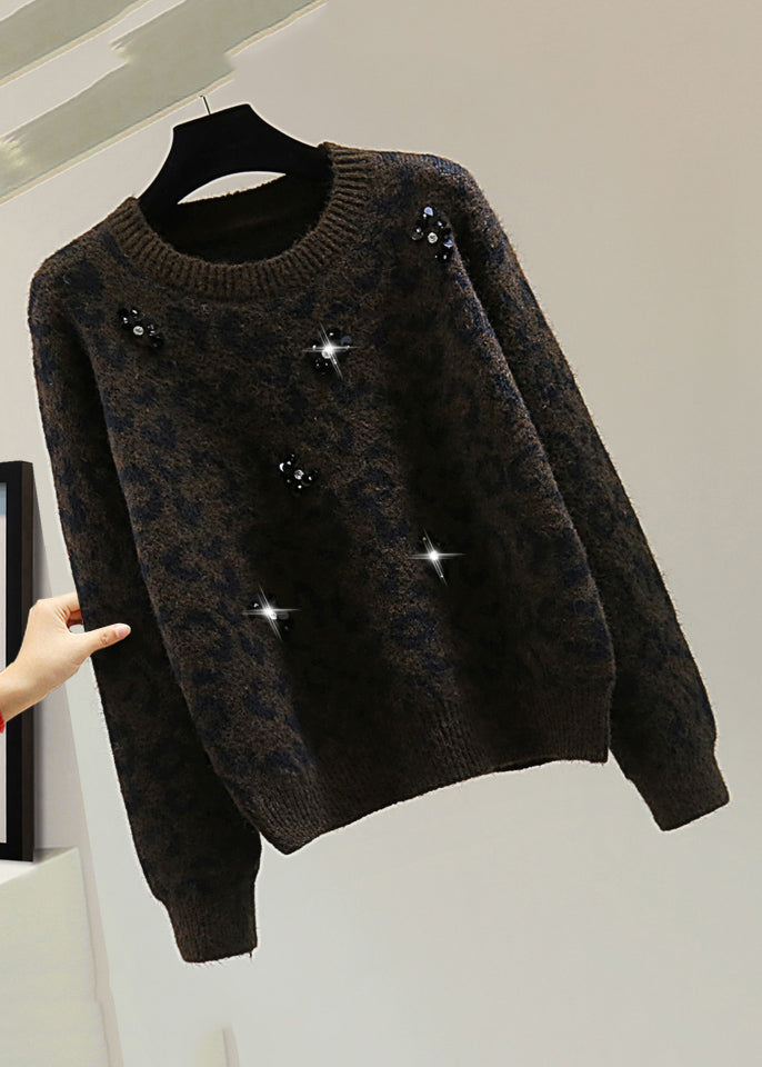 Gracefully Styled Sweater for Any Occasion