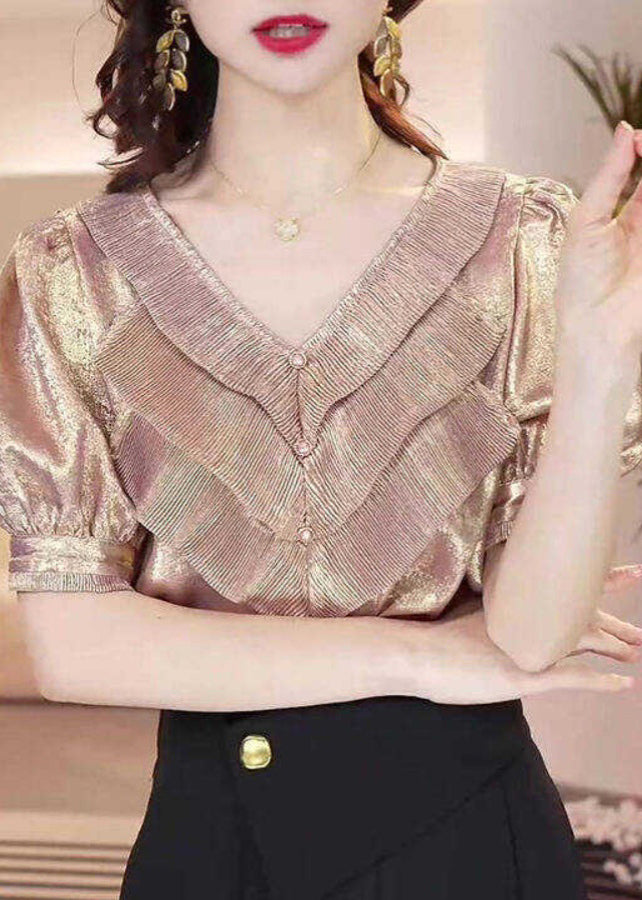 A Vintage Style Shirt with Delicate Timeless Details