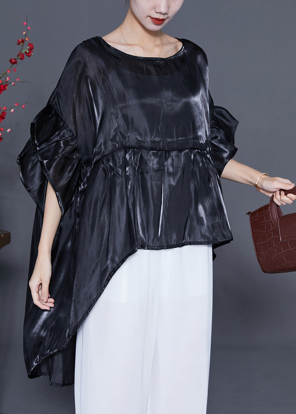 Classic Vintage Shirt with a Flattering Fit