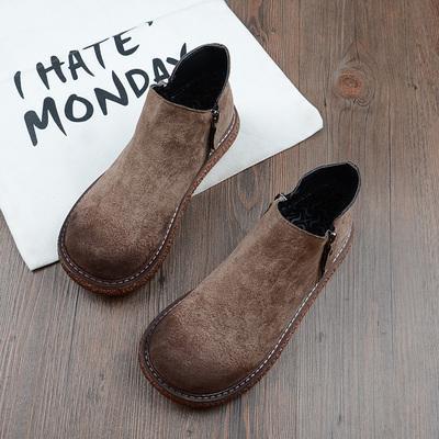 Graceful Orthopedic Boots for Modern Look