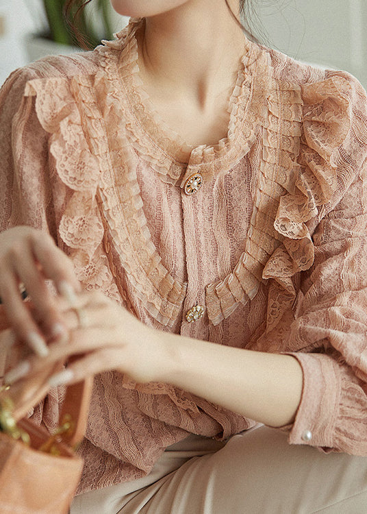 Effortlessly Elegant Top with a Timeless Design