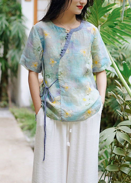 A Vintage Style Blouse with Delicate Timeless Details