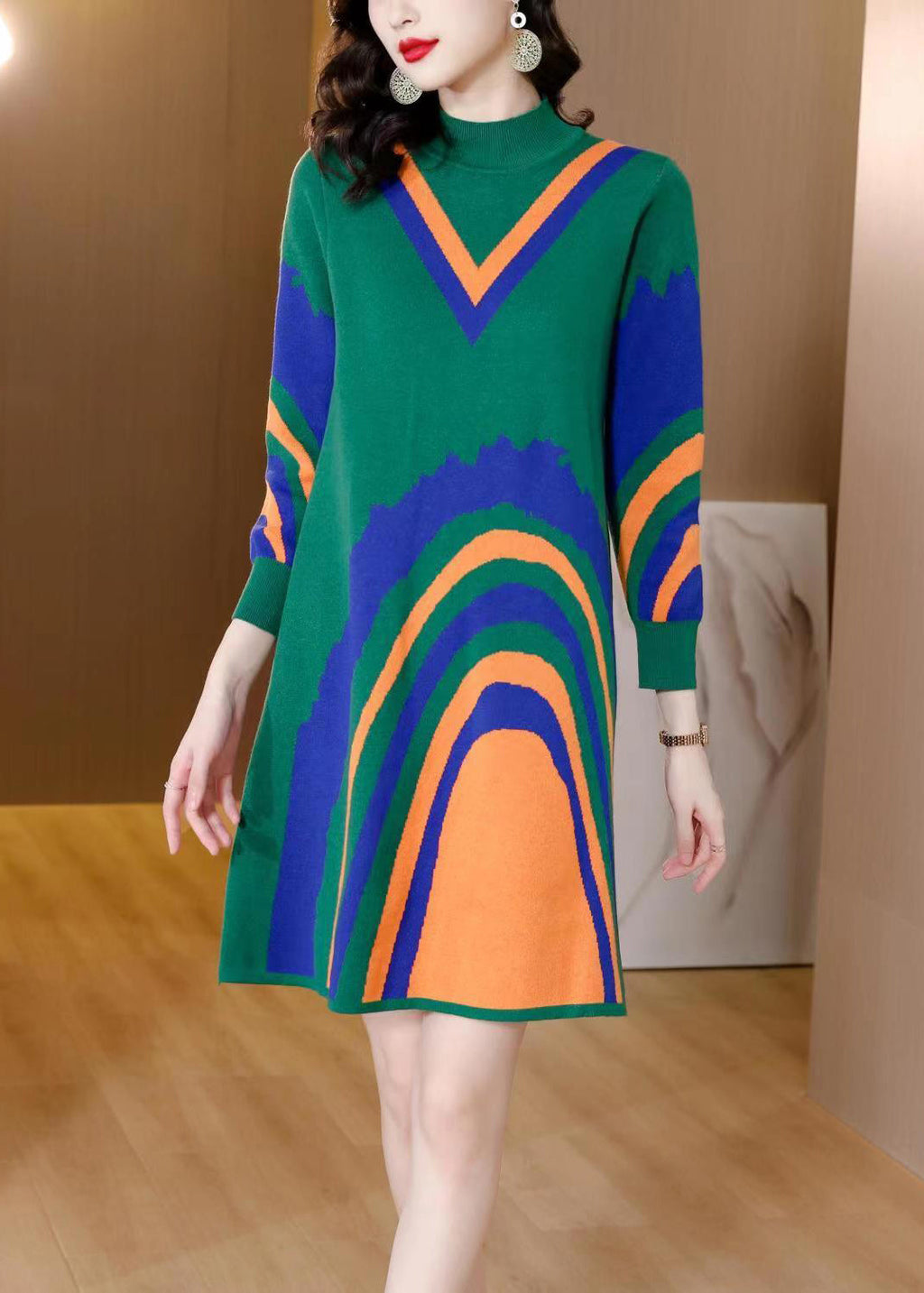 Sophisticated Dress with a Clean Classic Look