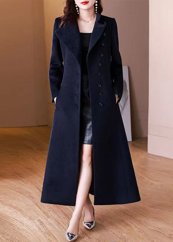 Classic Vintage & Enduringly Stylish Coat