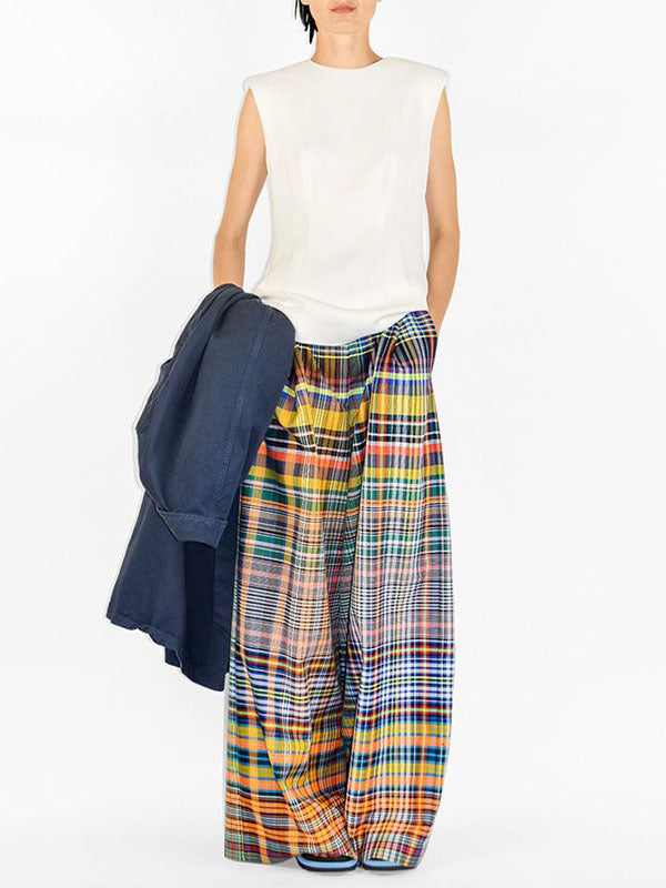 A Vintage Style Pants with Delicate Timeless Details