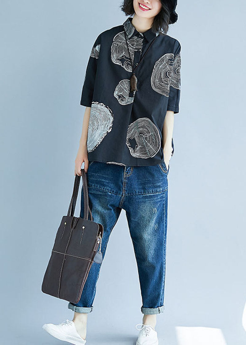 Well Tailored Blouse with a Graceful Silhouette