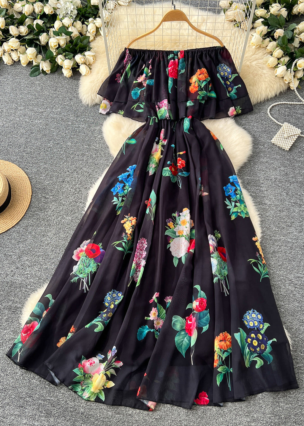 Beautifully Crafted Dress in a Classic Style