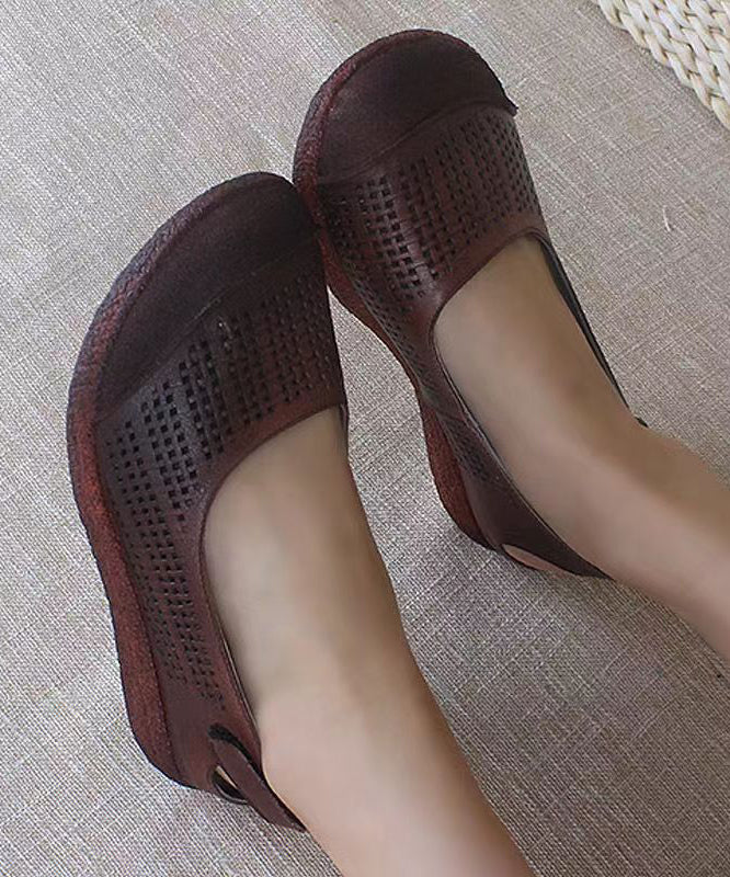 Graceful Orthopedic Sandals for Modern Look
