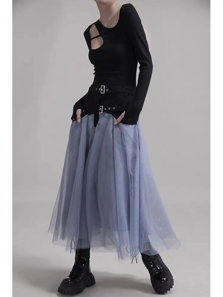 Effortlessly Elegant Garment with a Timeless Design