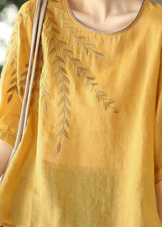 Polished Top with an Effortless Classic Look