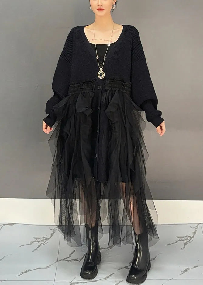 Well Tailored Cardigan with a Graceful Silhouette