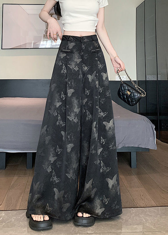 Beautifully Finished Pants in a Timeless Design