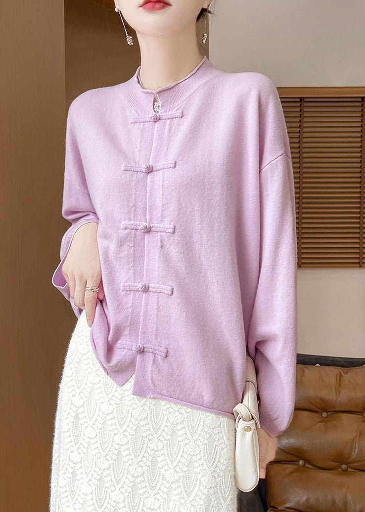 A Vintage Style Coat with Delicate Timeless Details