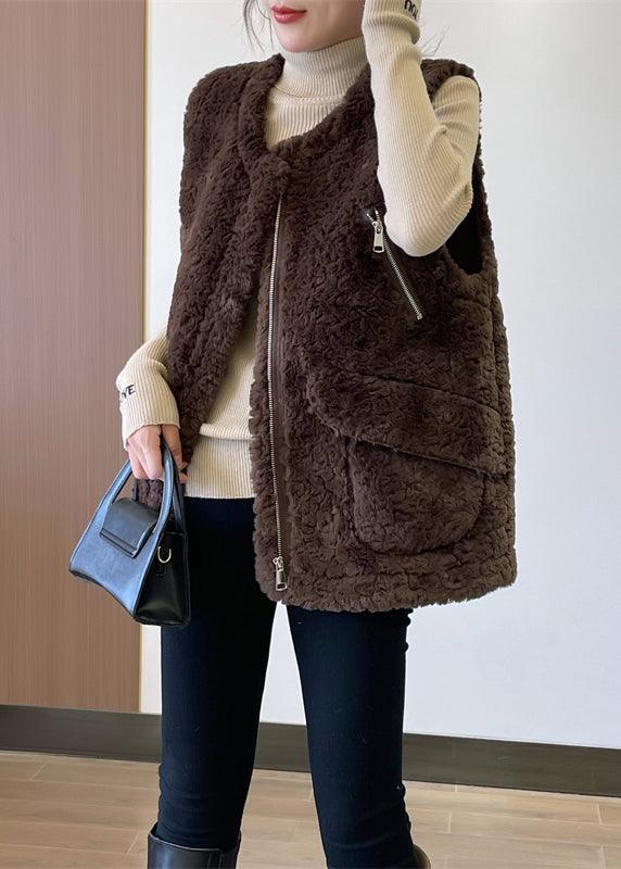Well Tailored Garment with a Graceful Silhouette
