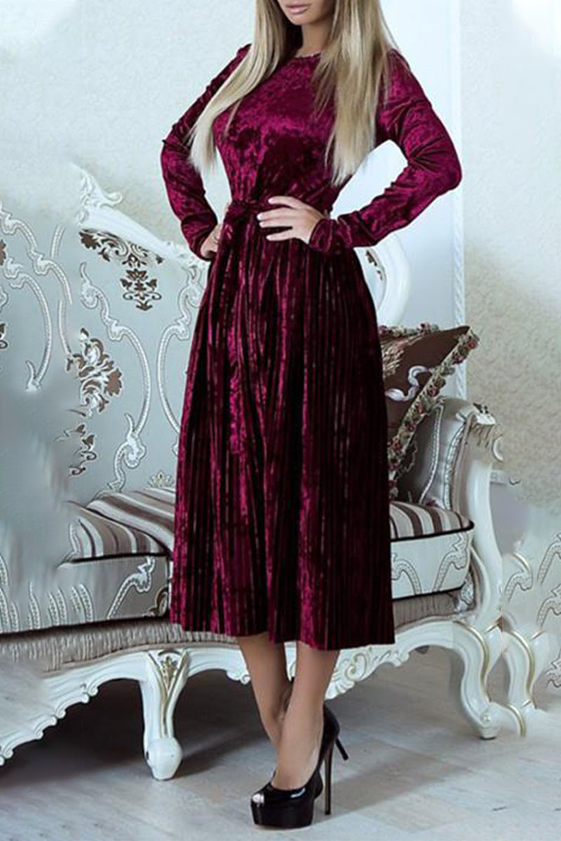 Classic Vintage & Enduringly Stylish Dress